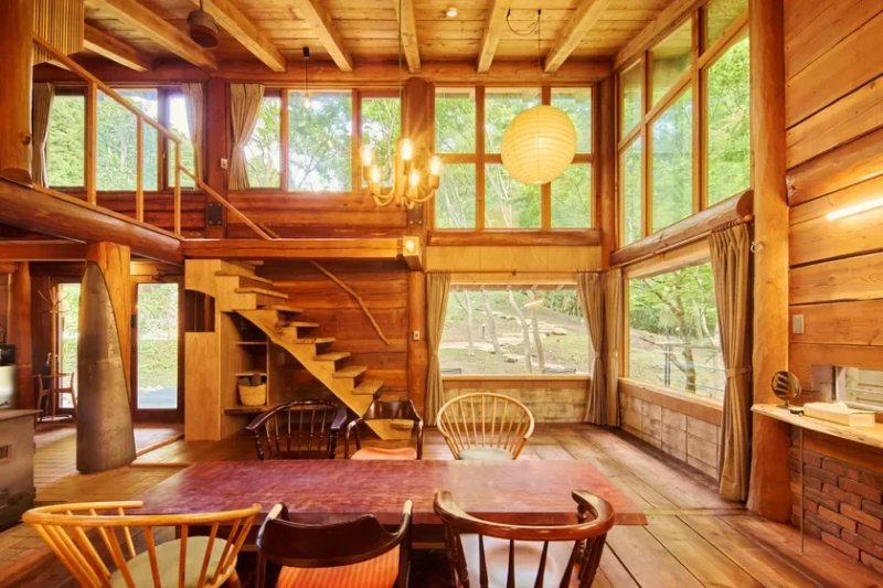 SHELTER.都留のダイニングルーム