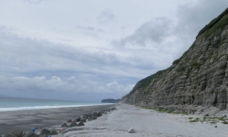 新島・式根島の海岸