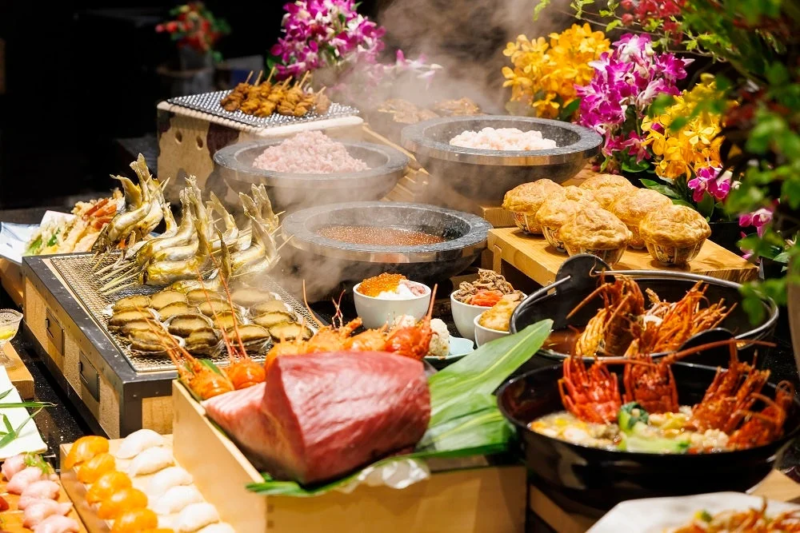 豪華な日本料理ビュッフェ