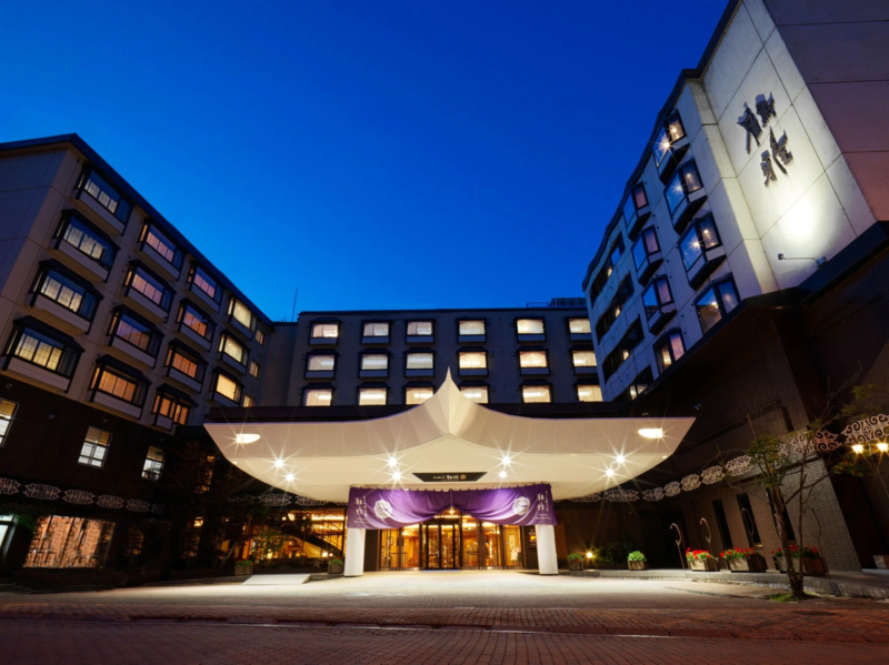 鶴雅グループ 会社概要