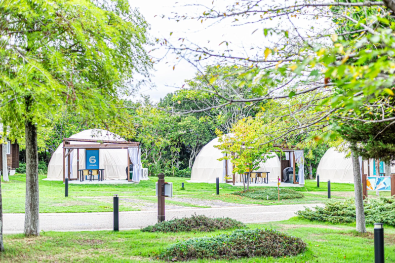 グランピング施設の夜景