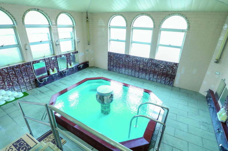 有福温泉の大浴場