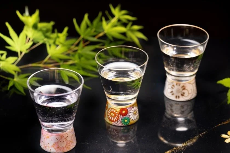 日本酒の酒器