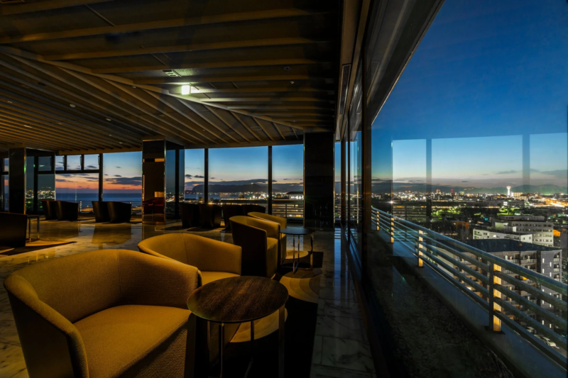 高層階ラウンジからの夜景