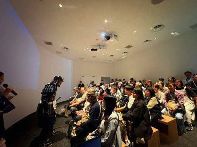 サムライとイベント風景