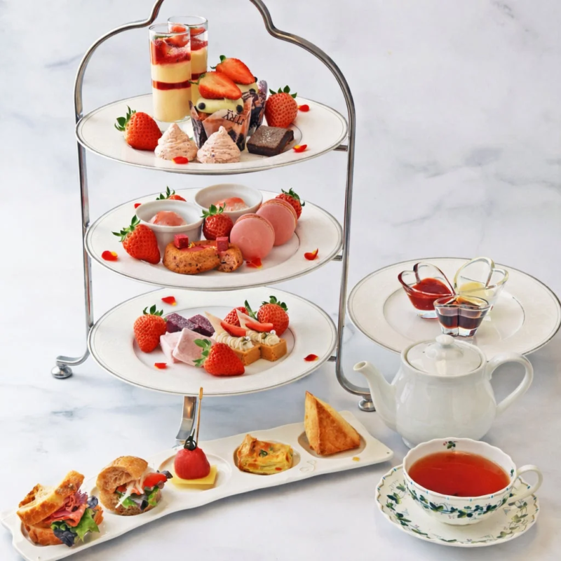 豪華なアフタヌーンティーセット