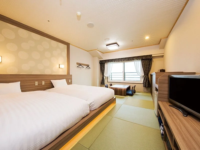 ホテルのツインルーム