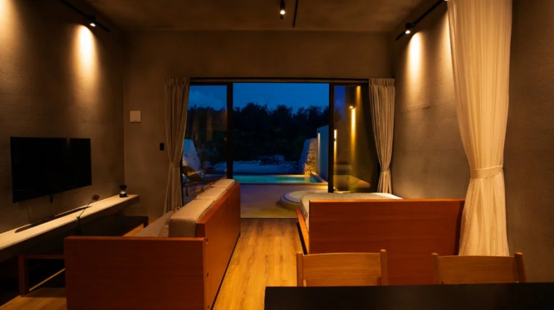 部屋、インテリア、リゾート、プール、夜景、リビング、寝室、モダン、落ち着いた雰囲気、プライベートプール