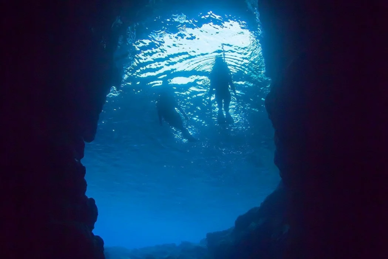 青の洞窟シュノーケリング