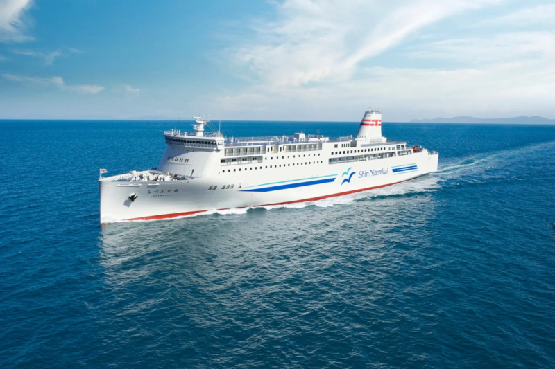 新日本海フェリー「らべんだあ」