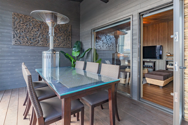 スイートヴィラの屋外テラス