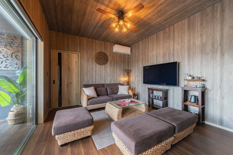 スイートヴィラのリビングルーム