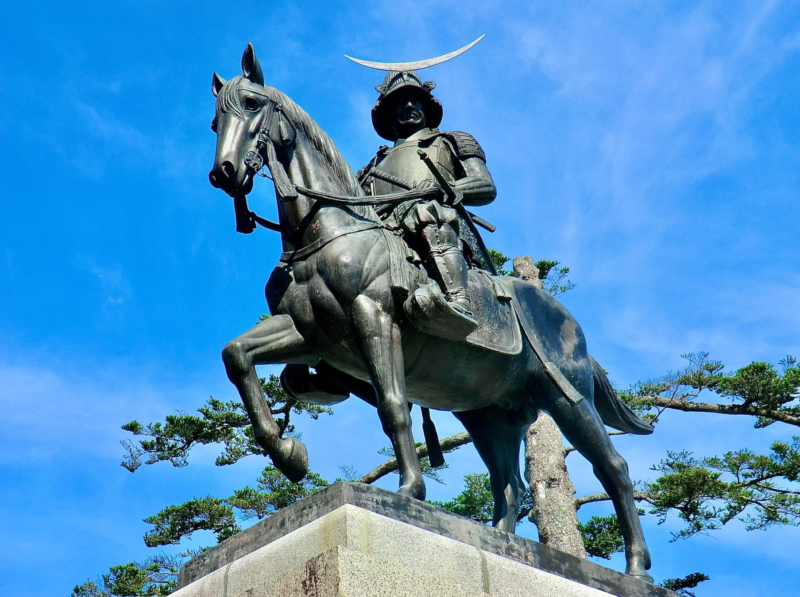 伊達政宗騎馬像