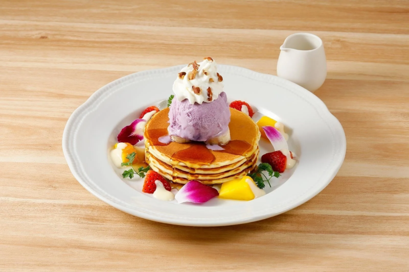 紫芋アイスのパンケーキ