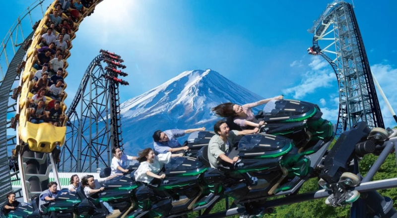 遊園地、ジェットコースター、富士山