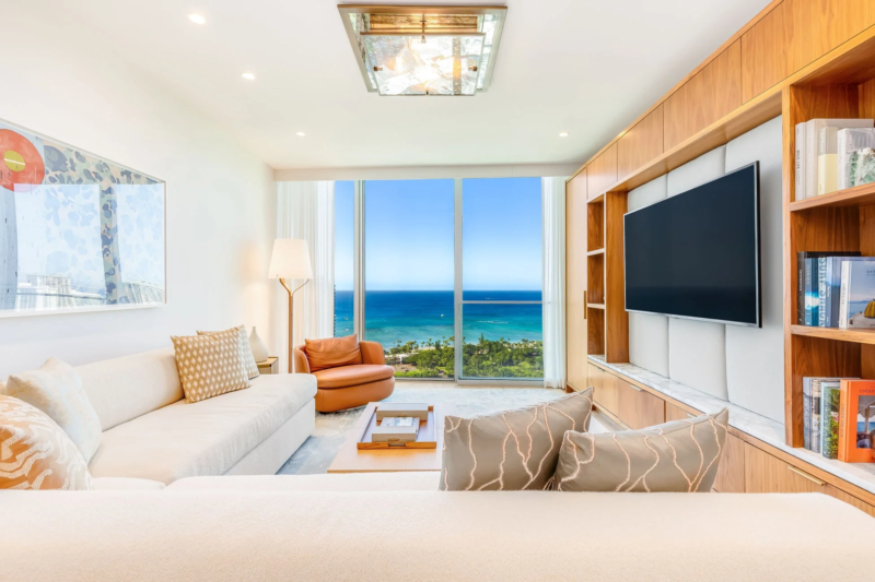ハワイのペントハウスのリビング