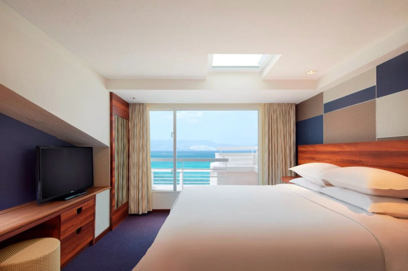 オーシャンスイートの寝室
