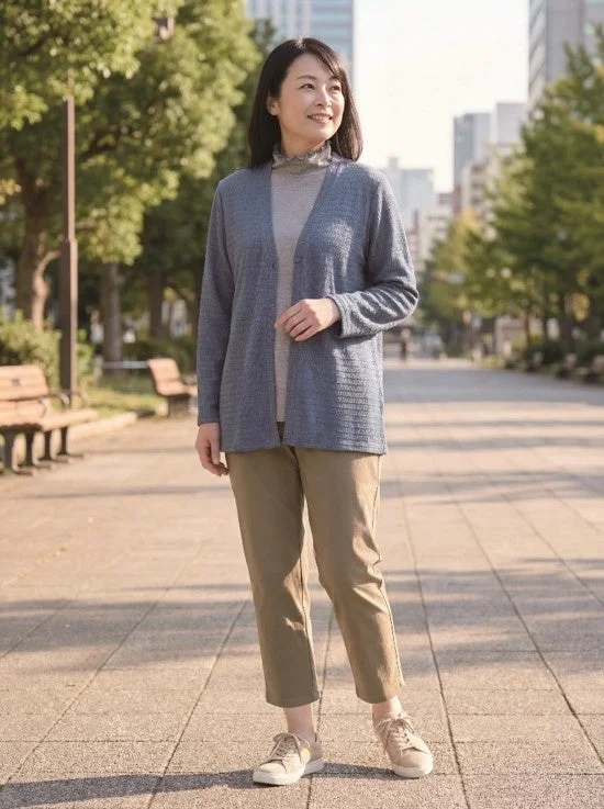 笑顔の日本人女性