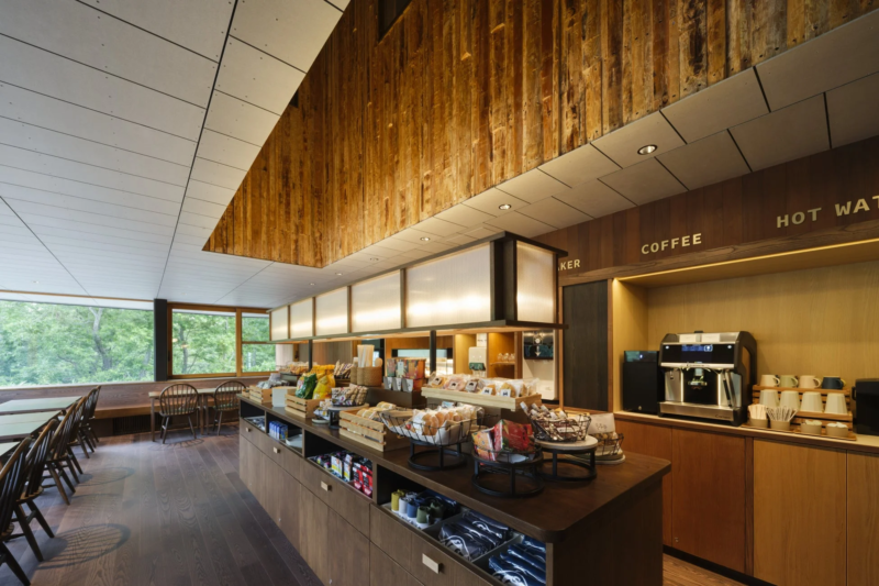 Food & Drink Station