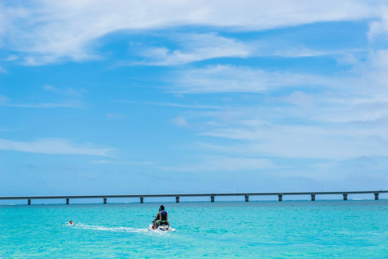 ジェットスキーと海