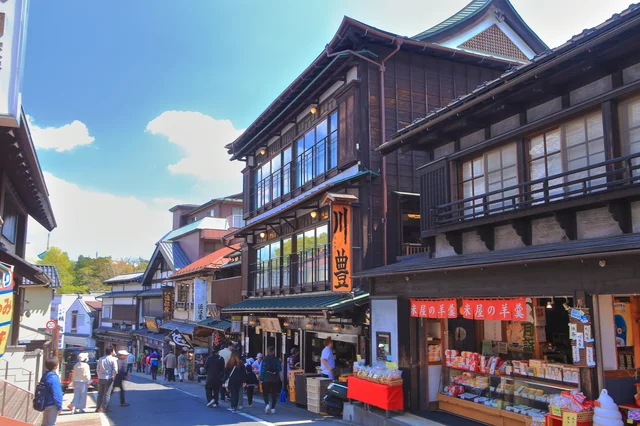 成田の商店街