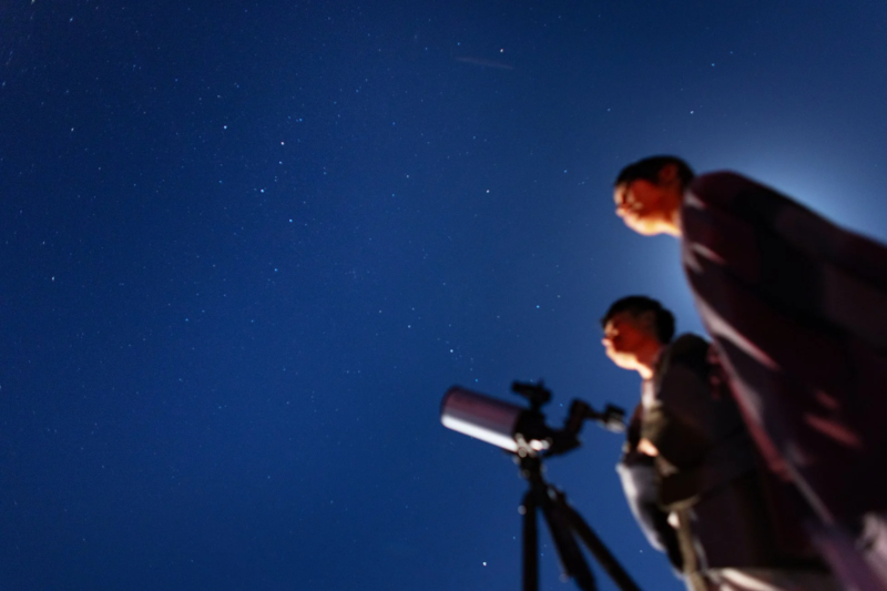 夜空の星空観察